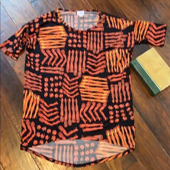 Lularoe shirt - size xxs - excellent condition - Picture 1 of 6